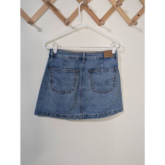 American Eagle Super High Rise A-Line Button down Denim Mini Skirt - Size 6 - Picture 3 of 7